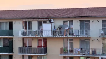Nu e iluzie optică! Ce și-a construit în balconul apartamentului acest bărbat din Cluj-Napoca