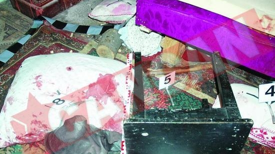 Pensionar pervers asasinat de iubita de 17 ani