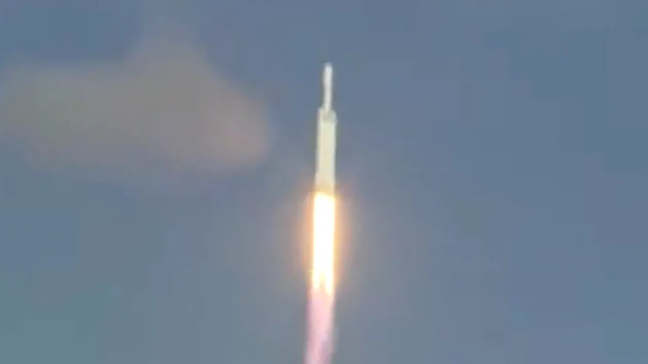 SpaceX a lansat cea mai puternică rachetă din istorie!