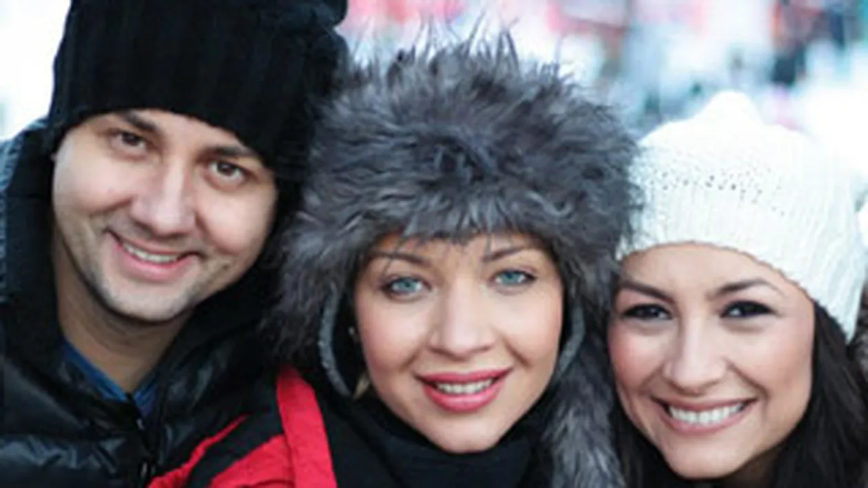 Semne bune anul are! Andra a avut parte de prima vacanta in formula completa, cu sotul si fiul ei!