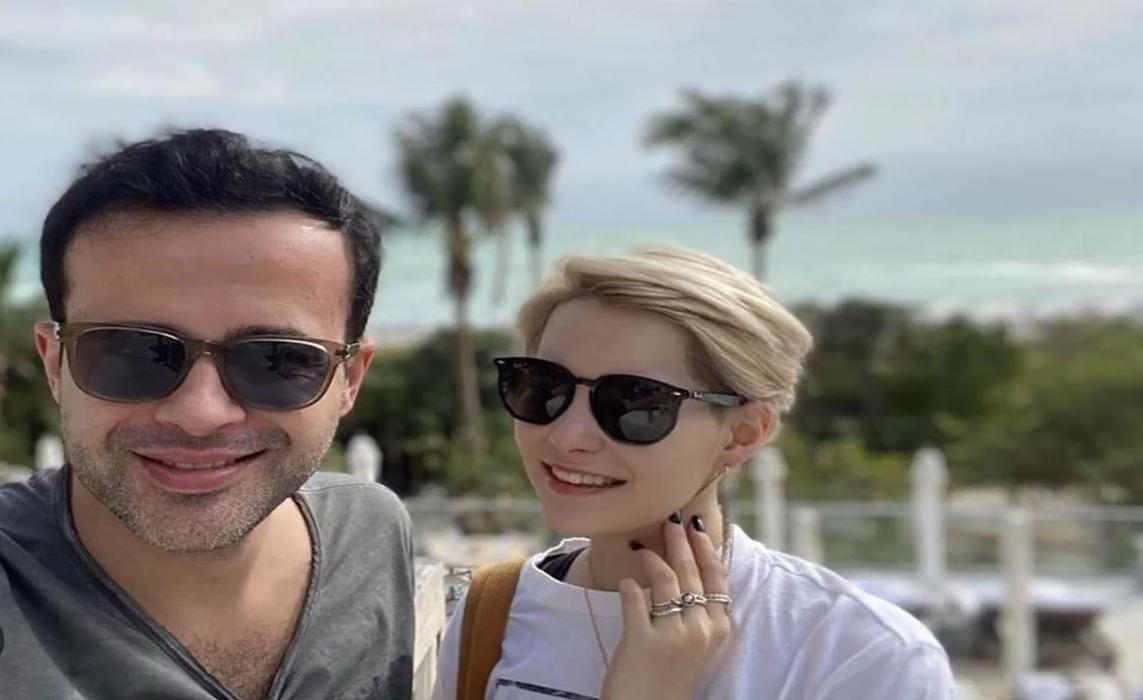 Mihai Gâdea, surpriză în public pentru soția lui după ce i-a făcut o petrecere frumoasă fiicei sale, Maisha Karina, cu ocazia majoratului