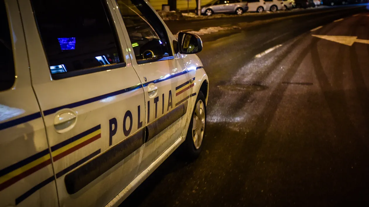Trei chinezi au fost trimiși în judecată, după ce au bătut doi polițiști într-un restaurant din Iași. Doi dintre indivizi sunt de negăsit