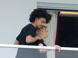 Madonna și Ahlamalik Williams