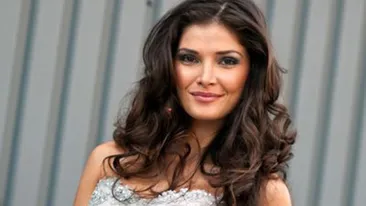 Si-a pus sarcina in pericol! Alina Puscas, obligata sa stea la pat pana va naste!