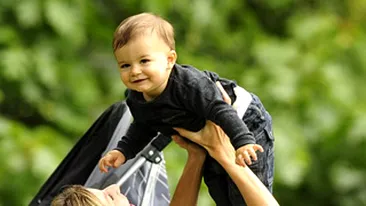 Gisele Bundchen este o mama minunata! VEZI AICI cum se joaca alaturi de fiul ei