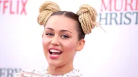 MILEY CYRUS, fotografie de colecţie cu ea în copilărie! Acum şochează pe toată lumea, dar atunci...