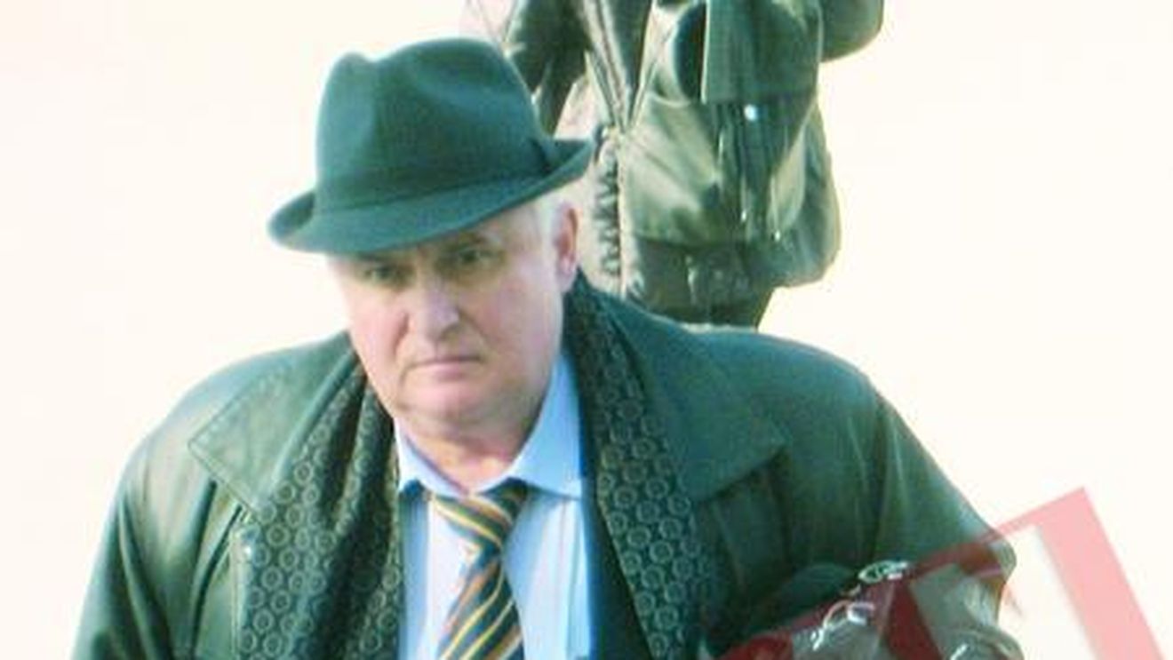 Are o reputatie jalnica printre tinerii din facultate