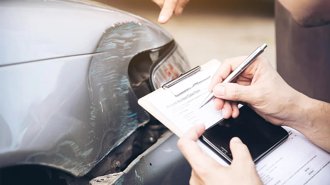 (P) Cum alegi o asigurare RCA potrivită fără să faci greșeli costisitoare