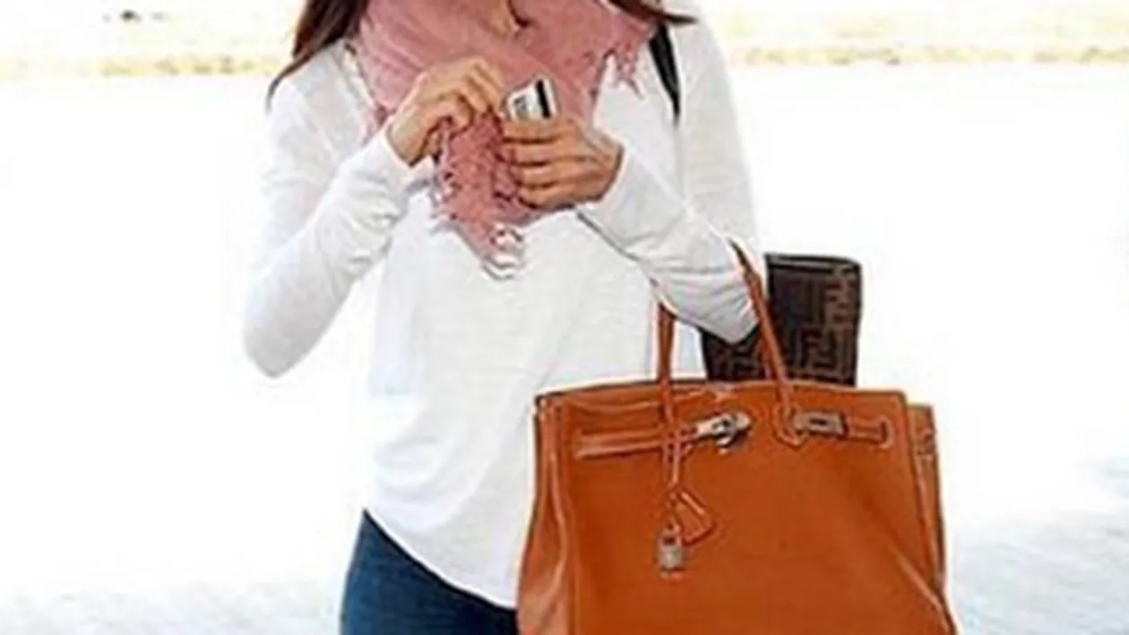 Eva Longoria umbla cu peste 12.000 de dolari pe ea