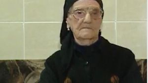 O femeie de 103 ani din Mangalia ține piept virusului ucigaș. A fost diagnosticată pozitiv, dar acum se simte bine