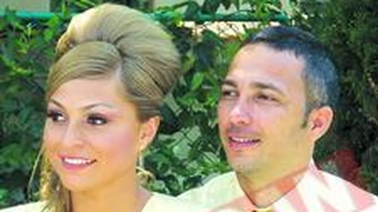 Se desparte de sotul vanat de FBI