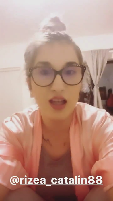 Adda și-a prins soțul cu poze XXX în telefon, primite de la câteva femei: “Îți trag una acum”. Declarațiile incredibile ale cântăreței