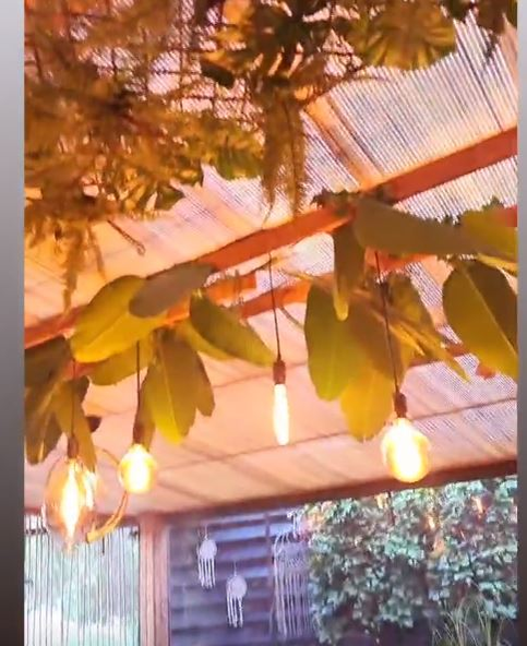 Oana Roman și Marius Elisei, întâlnire romantică la un restaurant din Pitești? Diva și-a făcut o schimbare de look uriașă + cum s-a filmat alături de fostul soț