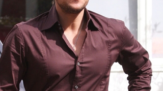 Peter Andre sta numai prin spitale! Artistul sufera de o boala misterioasa!