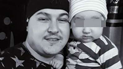 Apelul disperat al unui tânăr tată din Vaslui: ”Ajutați-mă! Vreau să-mi văd puiul de om!”