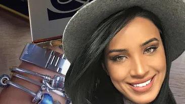 Adelina Pestriţu: am aflat secretul colecţiei ei de parfumuri!