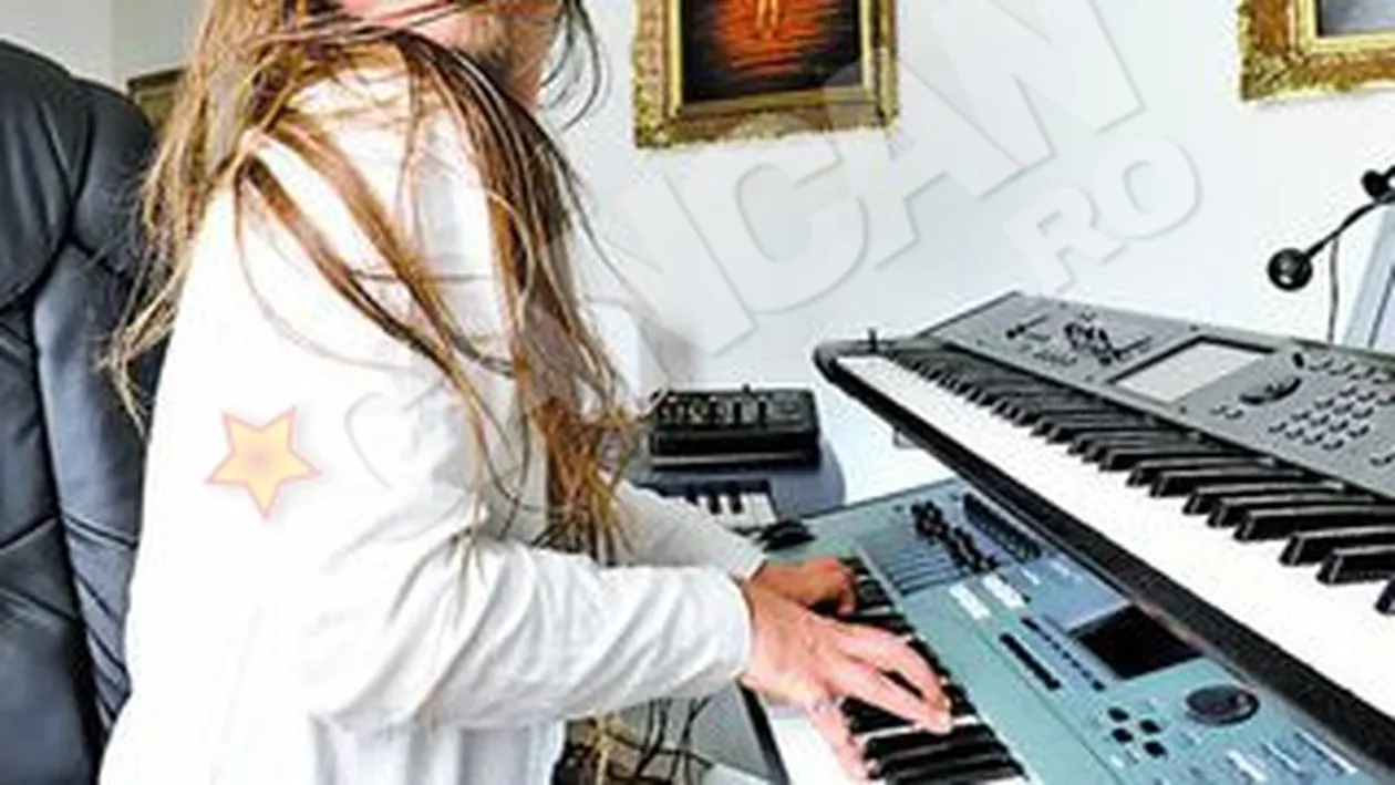 Compozitorul lui Florin Salam vrea in Cartea Recordurilor. Canta 24 de ore la clape intr-un club