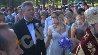VIDEO Uite-o pe Gabi Firea mireasa! Vezi cum a fost la nunta ei cu Florentin Pandele!