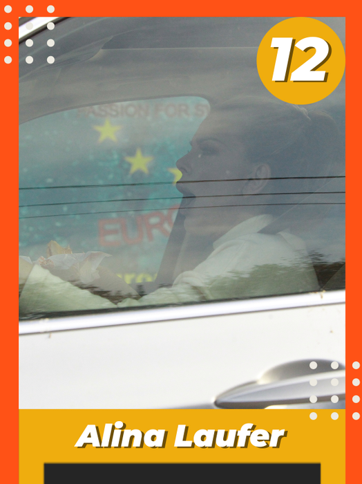 TOP 30 pofticioase din showbiz. Cine o face mai bine dintre: Andreea Marin, Theo Rose, Andreea Bălan sau Anna Lesko?