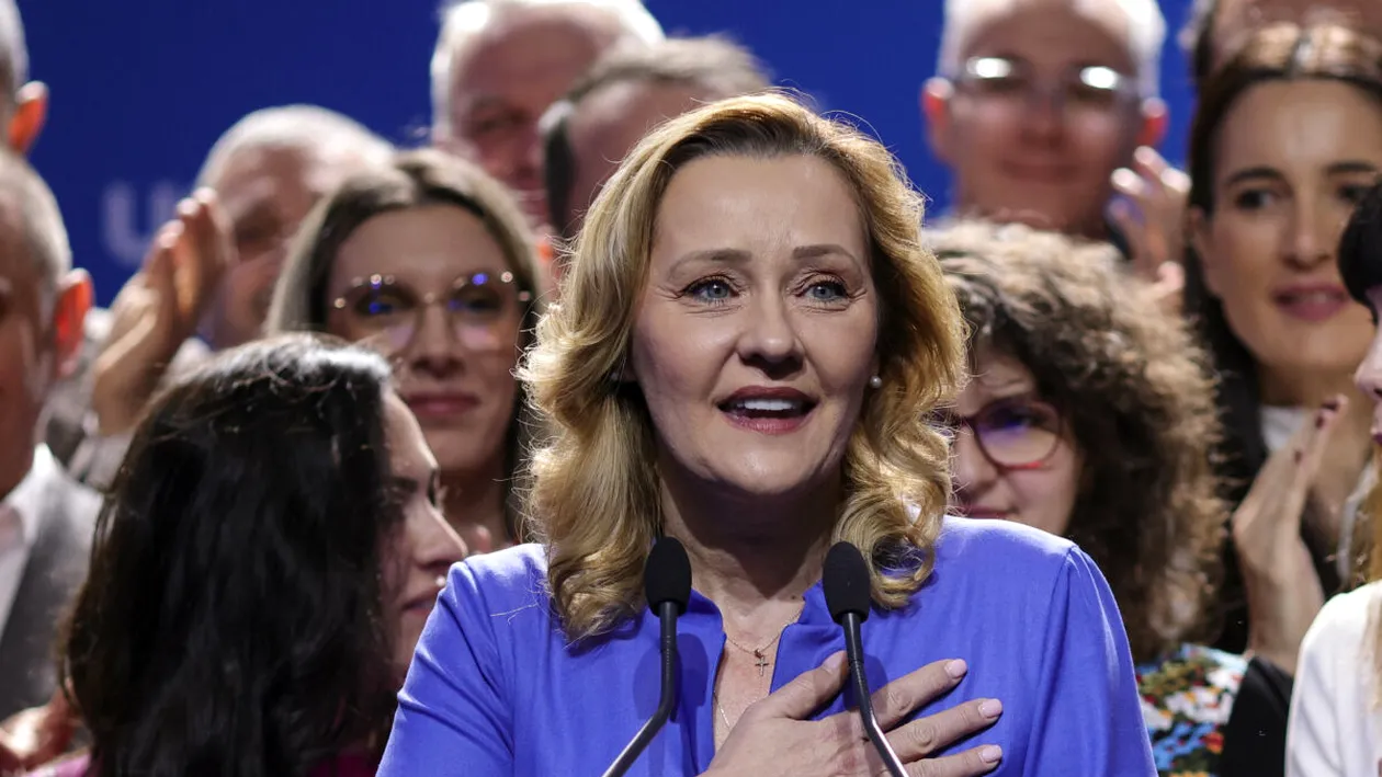 BREAKING! Elena Lasconi, ”executată” din USR? Presiuni pentru retragerea din cursa pentru prezidențiale
