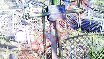 Hotii au lasat cimitirele din Moldova fara crucile de metal