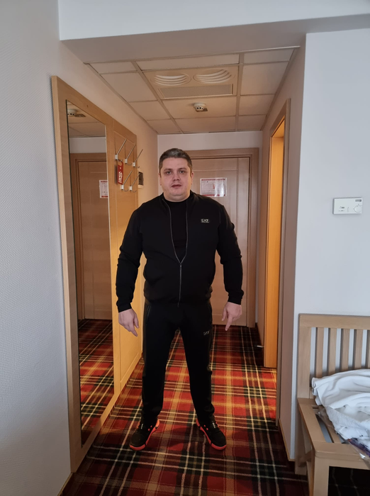 Mircea Nebunu a dat un party cu lăutari după ce a fost condamnat la închisoare cu executare. L-a invitat pe Florin Salam la botezul fiului său | VIDEO