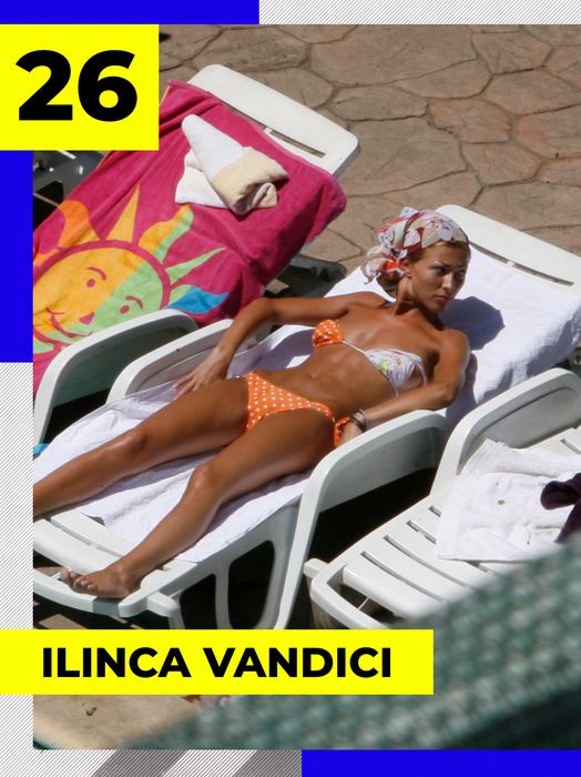 Parada bombelor sexy fără sutien. Divele din România și-au dezgolit nurii pentru bronzul perfect, sub privirile pofticioase ale bărbaților de pe plajă!