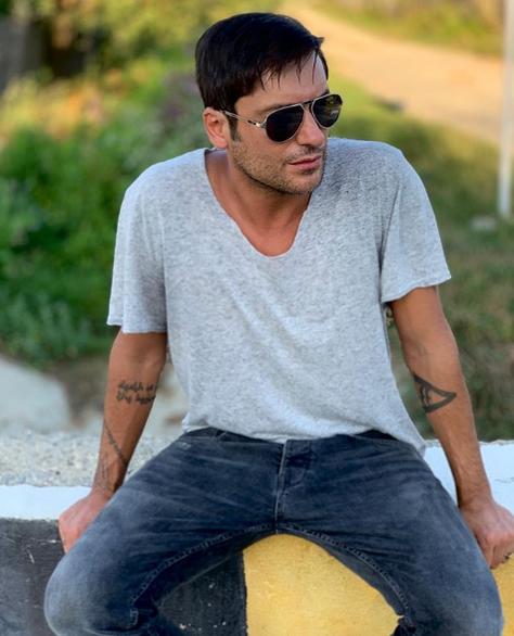 Radu Vâlcan şi Adela Popescu şi-au anulat vacanţa. Motivul pentru care prezentatorul TV a luat această decizie