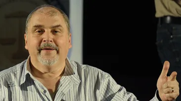 Eugen Cristea a suferit un accident vascular cerebral! Fostul prezentator de la “Feriţi-vă de măgăruş” : “În viaţă, totul e o loterie!”