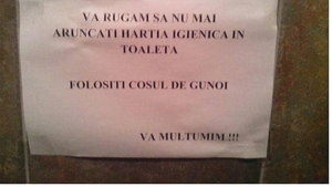 BANCUL ZILEI | "Vă rugăm să nu mai aruncați hârtia igienică în toaletă. Folosiți coșul de gunoi!"