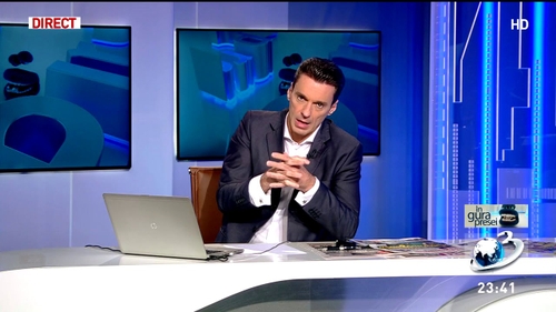 Mircea Badea face bășcălie de români: ”Cum îi recunoști în aeroport?”