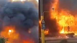 Incendiu violent în Mamaia! Clubul a ars complet. VIDEO
