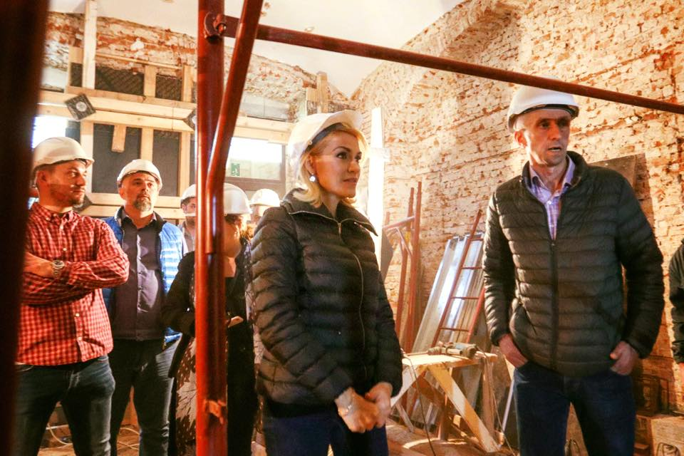Gabriela Firea a anunțat consolidarea a 41 de clădiri vechi din centrul Capitalei: „Am alocat 10 milioane de euro!”