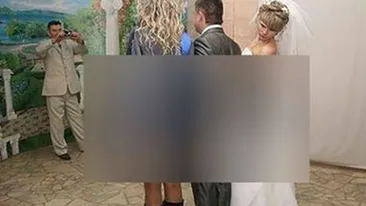 Imaginea a facut inconjurul lumii! Mireasa nu va uita niciodata acest moment de la nunta sa! Ce a putut sa ii faca sotul