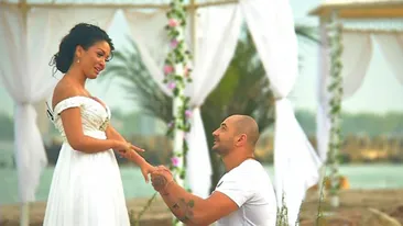 Amuzant sau penibil? Fostul iubit al Andreei Mantea, in chiloti pe strada!