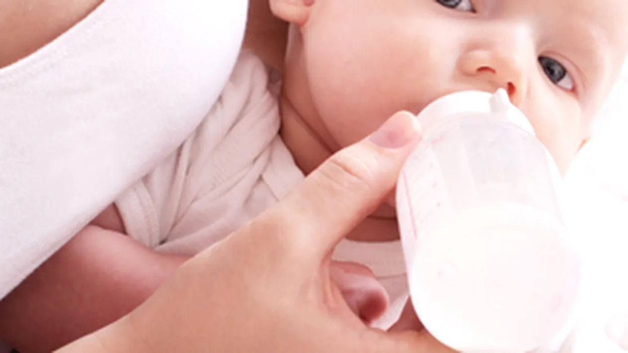 Un bebelus a murit dupa ce a fost hranit cu lapte praf preparat cu apa infestata cu nitriti
