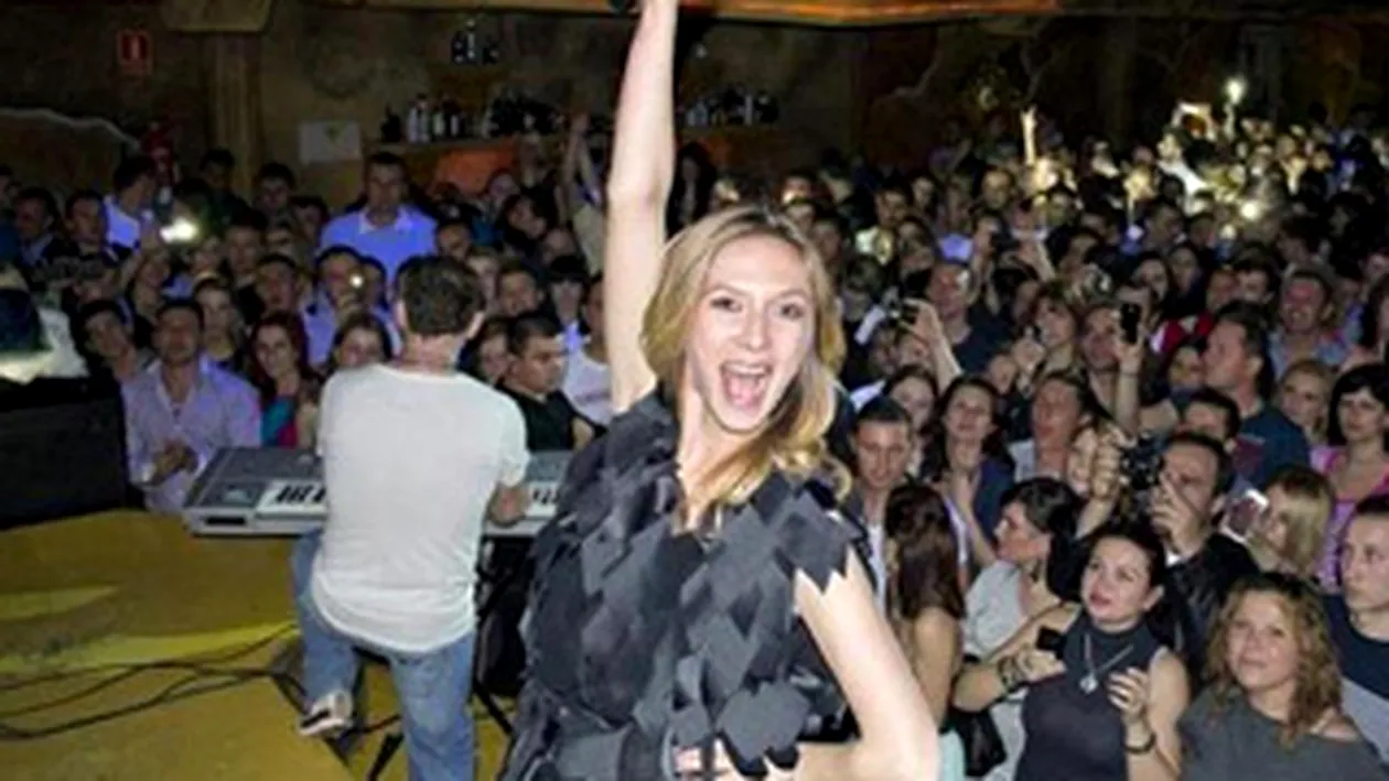 Adela Popescu a facut furori la Madrid, alaturi de DJ Project! Afla ce parere are despre publicul roman