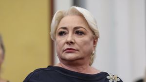 Ținuta bizară aleasă de Viorica Dăncilă la întâlnirea cu Putin. Ce semnifică, de fapt