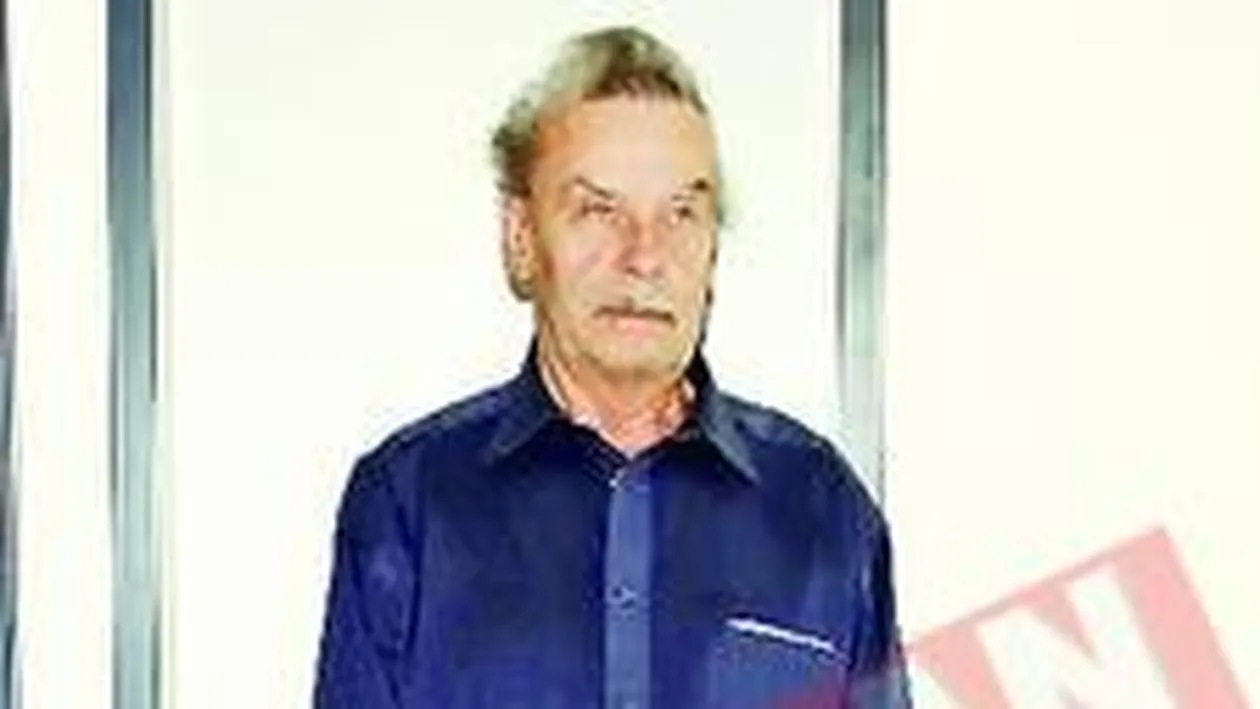 Are 17 copii cu fetele lui