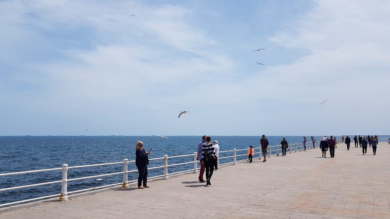 Marea i-a atras pe oameni ca un magnet