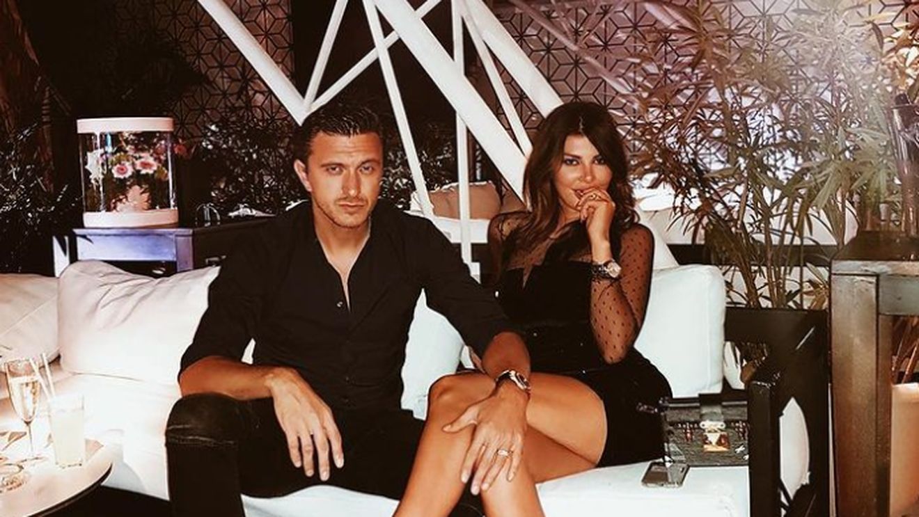 Dragoș Săvulescu si Angela Martini au devenit părinți! Ce mesaj a transmis proaspăta mămică pe reţelele de socializare