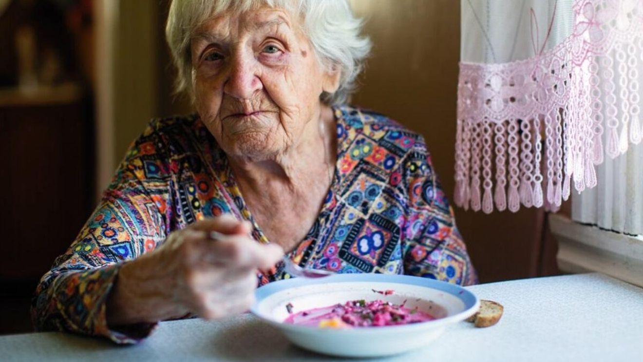 Alimentul IEFTIN care a ajutat-o pe Maria să ajungă la vârsta de 117 ani. Se găsește în toate supermarketurile