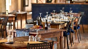 Situație îngrijorătoare în Iași! Restaurantele și cafenelele se închid din nou. Rămân deschise doar terasele