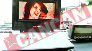 Un taximetrist bucurestean si-a dotat masina cu DVD