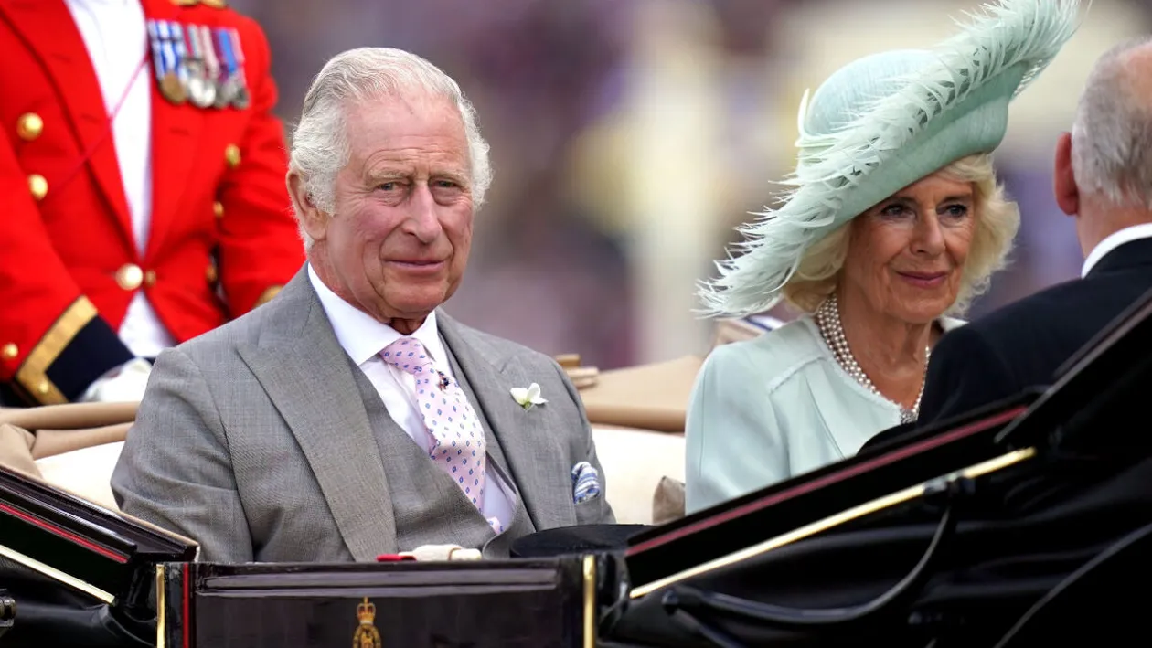 Ce erau obligați să facă servitorii pentru Regele Charles, în fiecare dimineață. Nu e ușor să lucrezi pentru Casa Regală a Marii Britanii