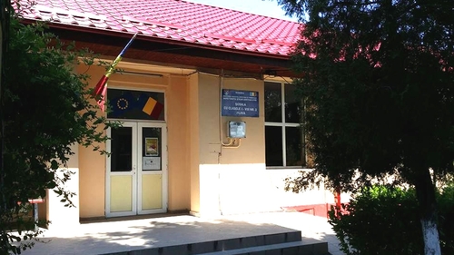 Nu e o eroare! Ce note a luat la Evaluarea Națională un elev din Jilava, după contestație. Inițial, avea media 5.00