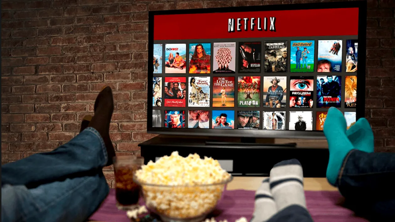 Dieta Netflix | Ce trebuie să mănânci ca să slăbești în timp ce te uiți la TV, stând pe canapea