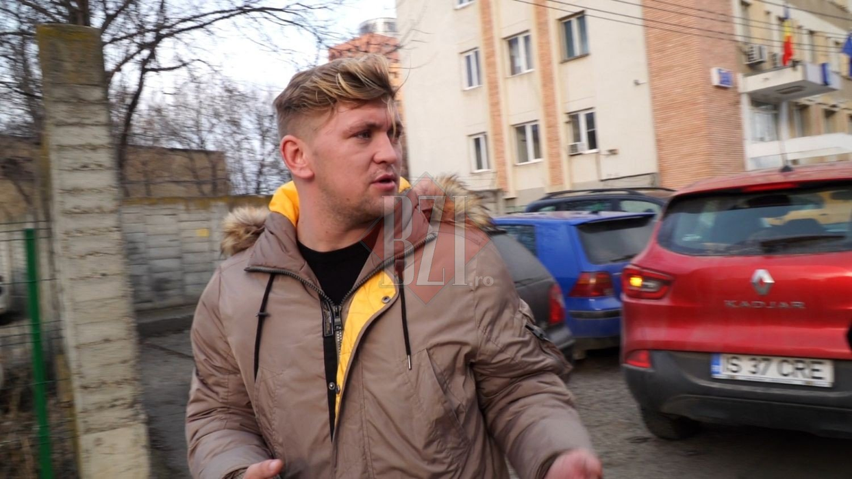 A sunat la 112 după ce a ucis o femeie, apoi s-a întors la locul accidentului pentru a-și privi victima | FOTO+VIDEO