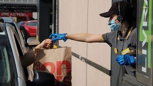 McDonald's România a făcut anunțul oficial. Ce se întâmplă dacă nu primești comanda în 90 de secunde, la drive-thru