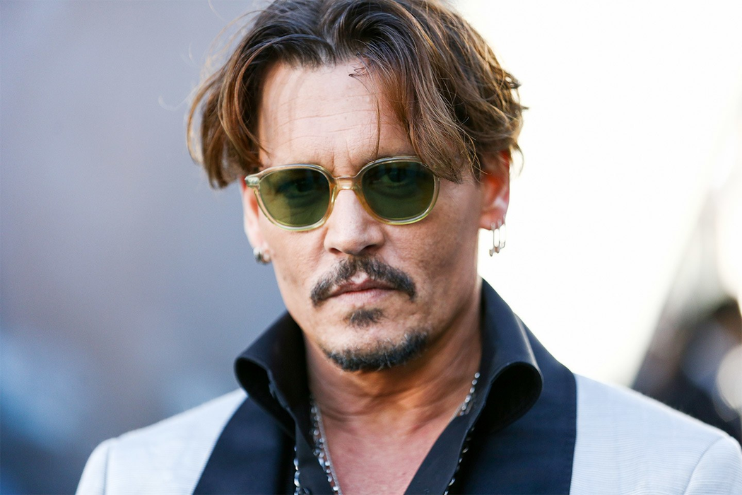 Johhny Depp a sărit la bătaie